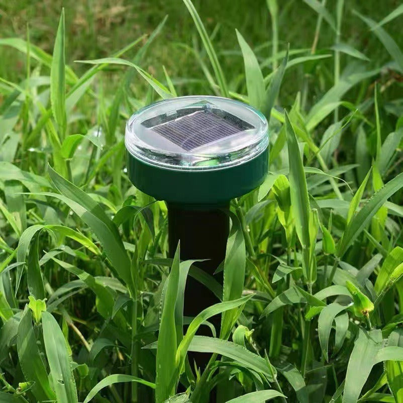4 pcs Solar Powered Repellent Ultrasonic Outdoor Lawn Garden Snake Rodent Repeller; mouse repeller