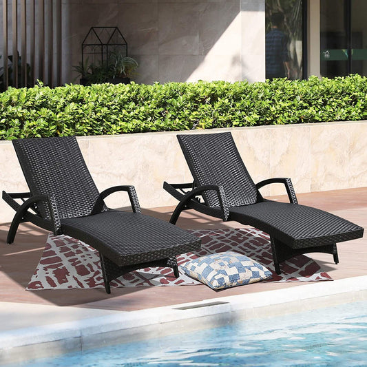 Outdoor Wicker Chaise Lounge Outside Lounge Chairs with Aluminum Frame, Set of 2